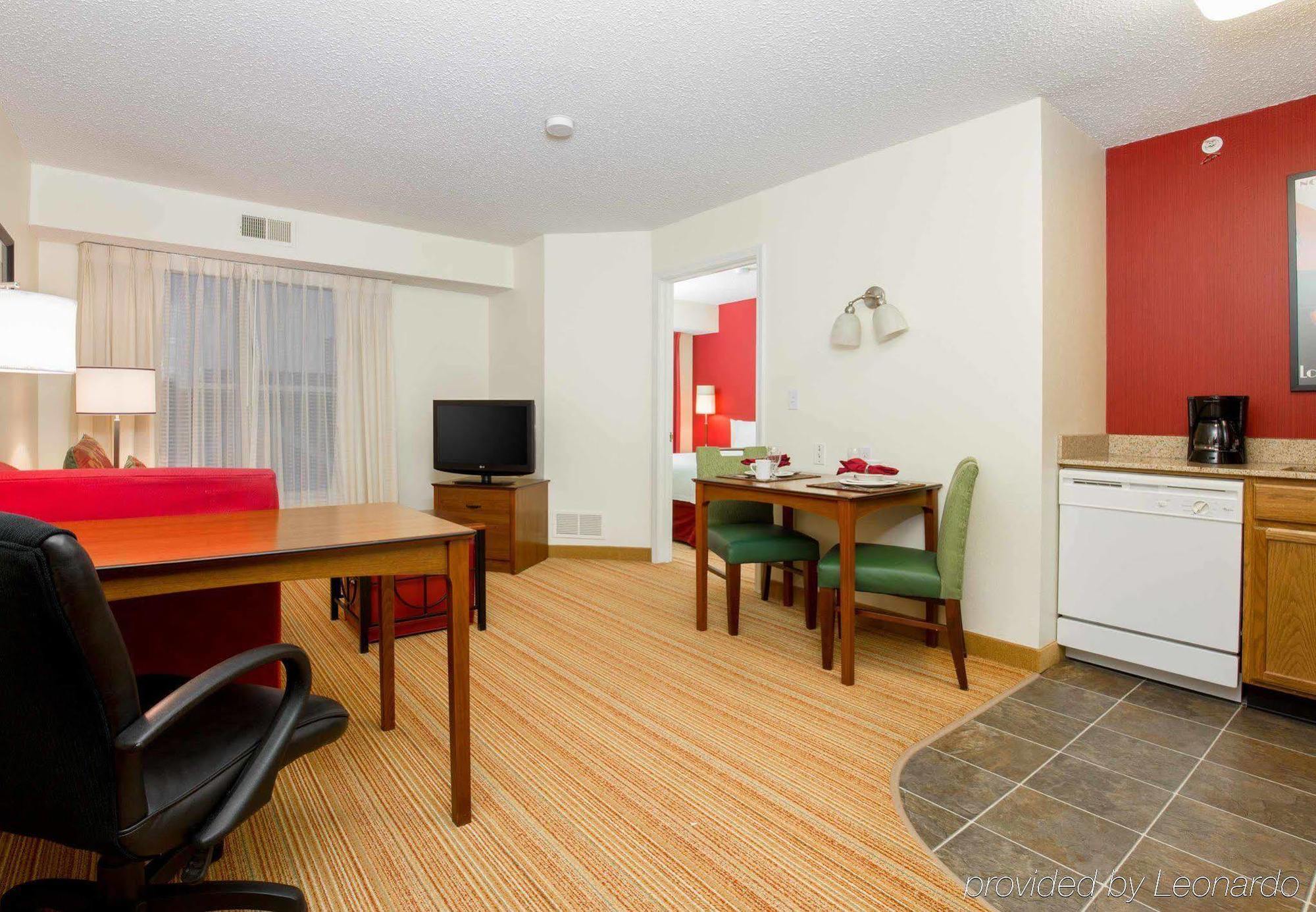 Northwest / Willowbrook Hotel Houston