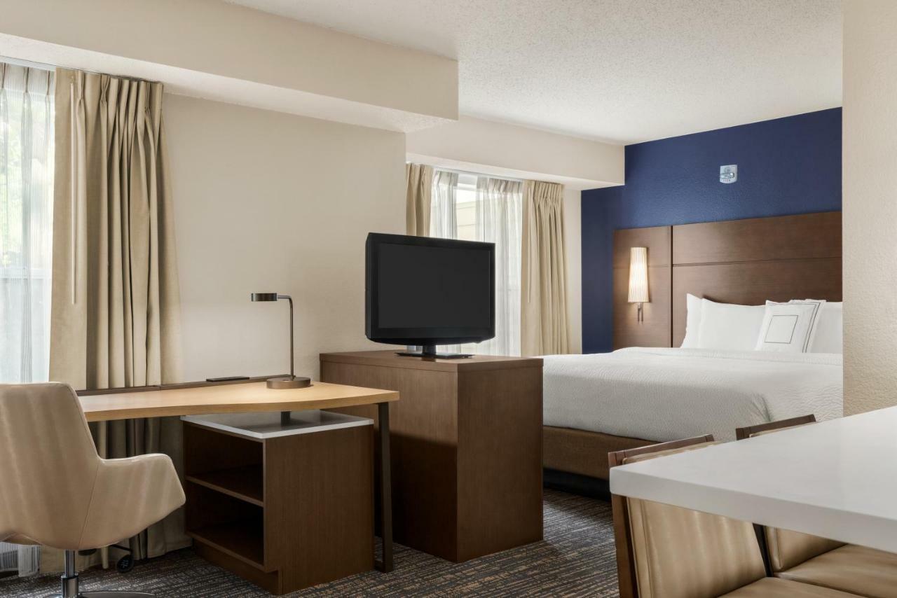 Hotel Northwest / Willowbrook 3*